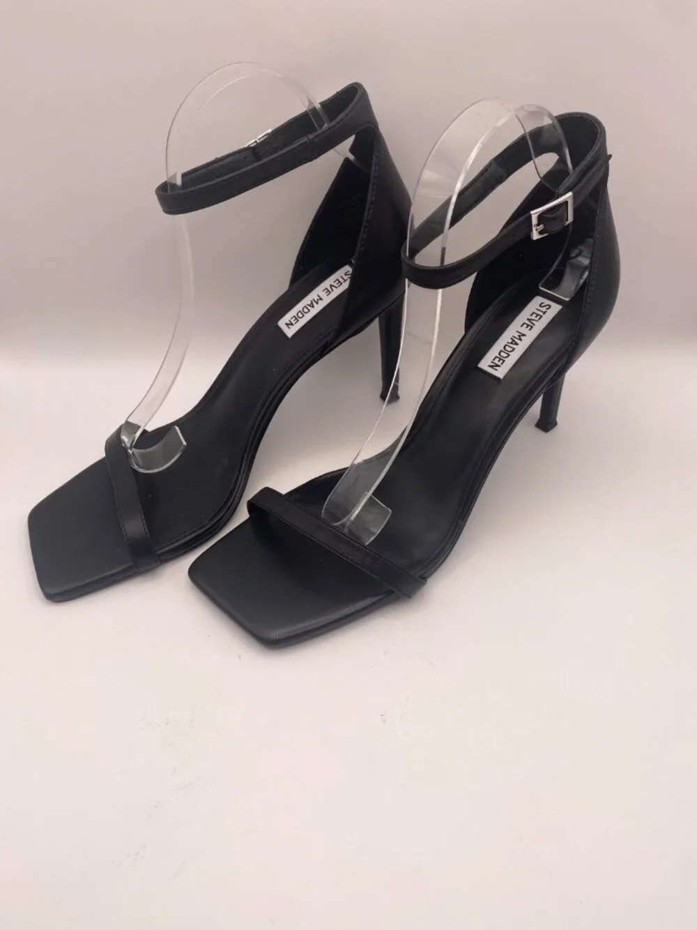 Steve Madden Womens Black Leather High Heel Strap Sandal Sz 10